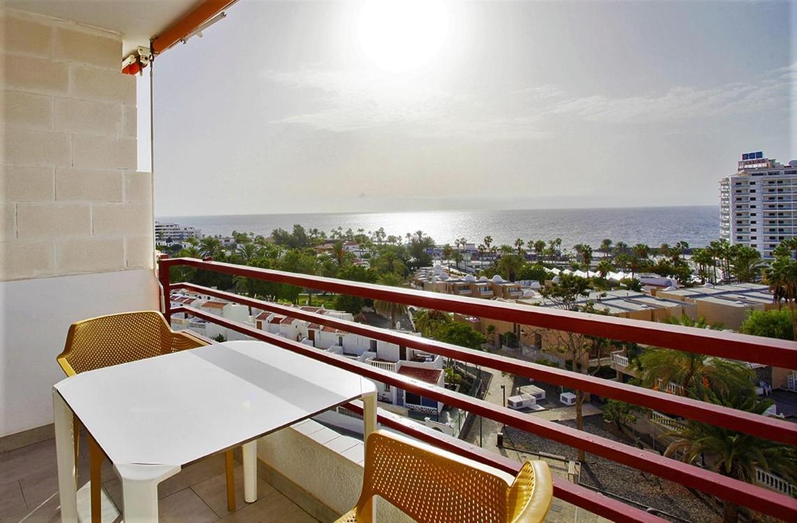 Roberta Apartment Playa De Las Americas Exteriör bild
